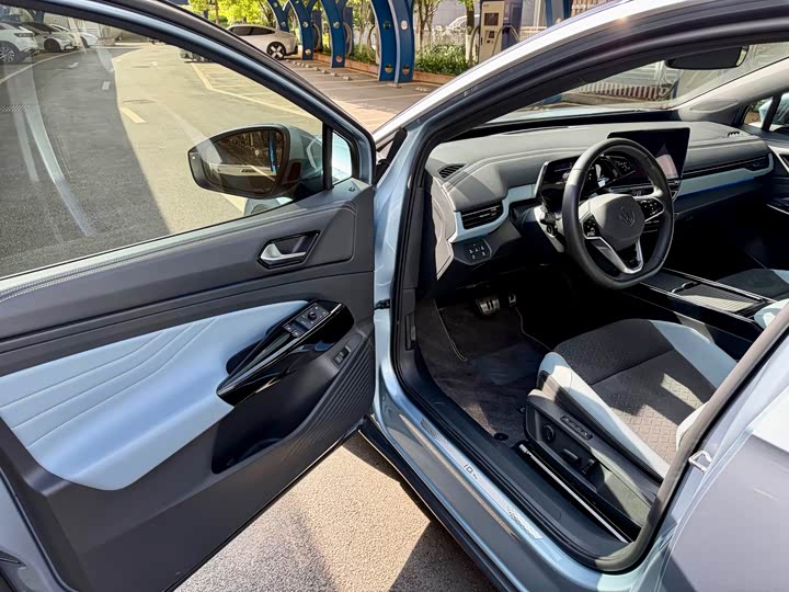 Фото 8 - Volkswagen ID.4 X