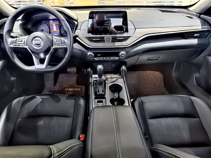 Zdjęcie 5 - Nissan Teana