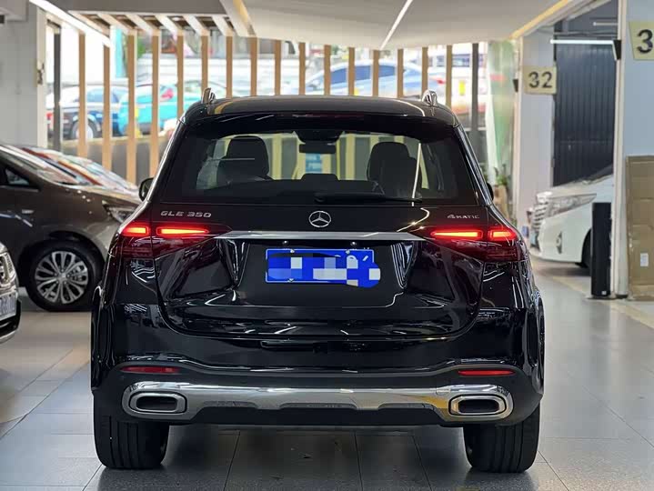 Фото 4 - Mercedes-Benz GLE-Class