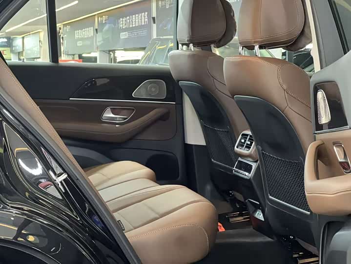Фото 8 - Mercedes-Benz GLE-Class