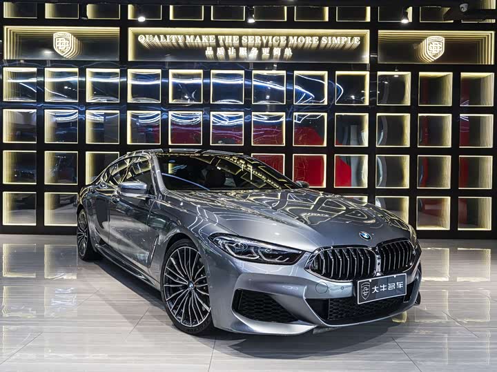 2022 BMW 8 Series