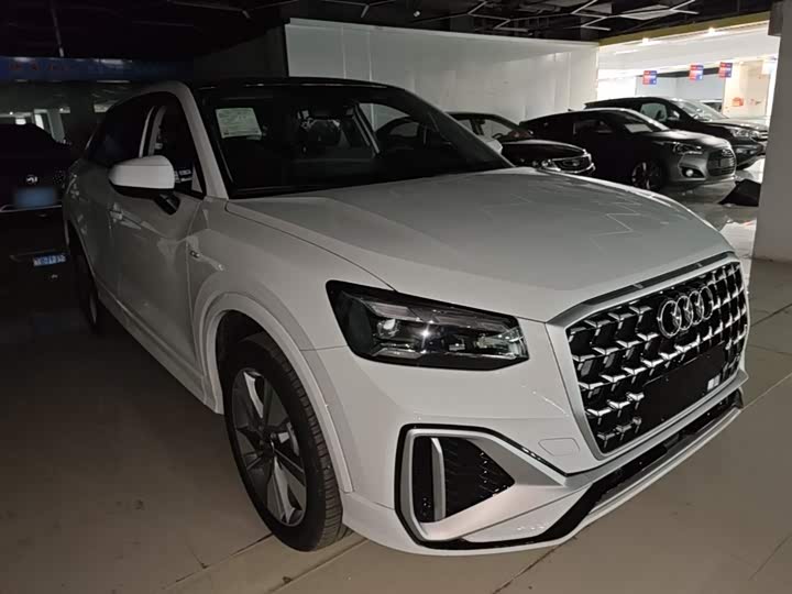 2025 Audi Q2L