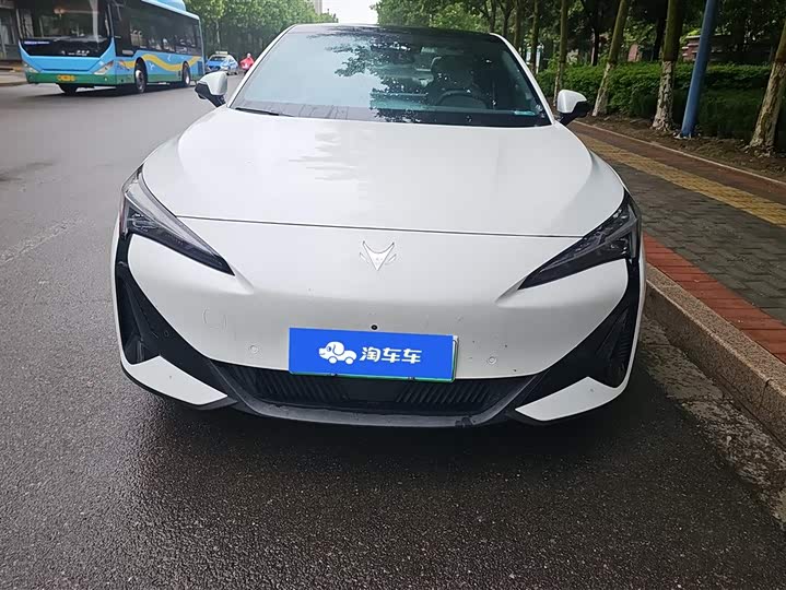 BAIC Arcfox Alpha S5 2025 2025款 560PRO 185kW