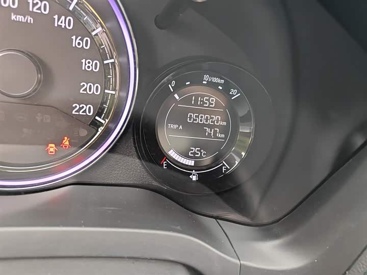 Фото 5 - Honda XR-V