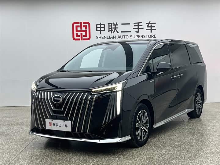Фото 1 - GAC Trumpchi M8
