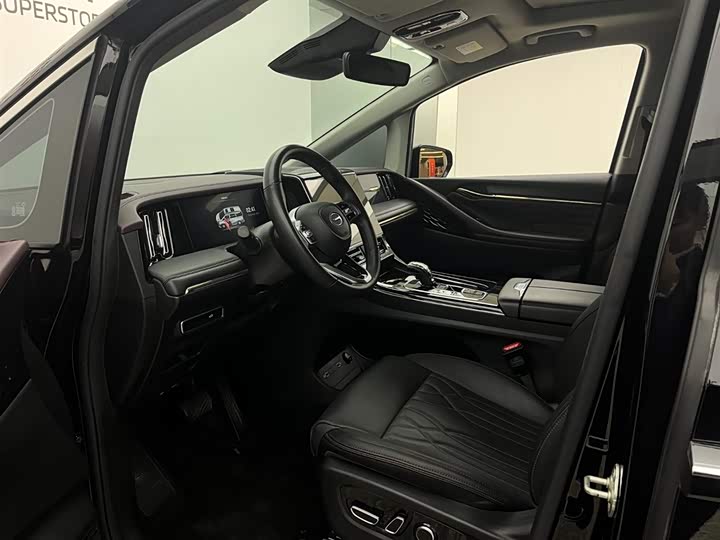 Фото 9 - GAC Trumpchi M8