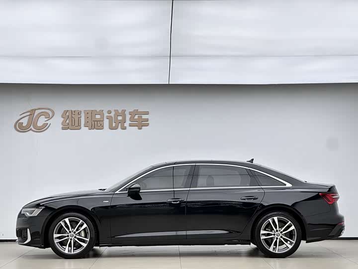 Photo 6 - Audi A6L
