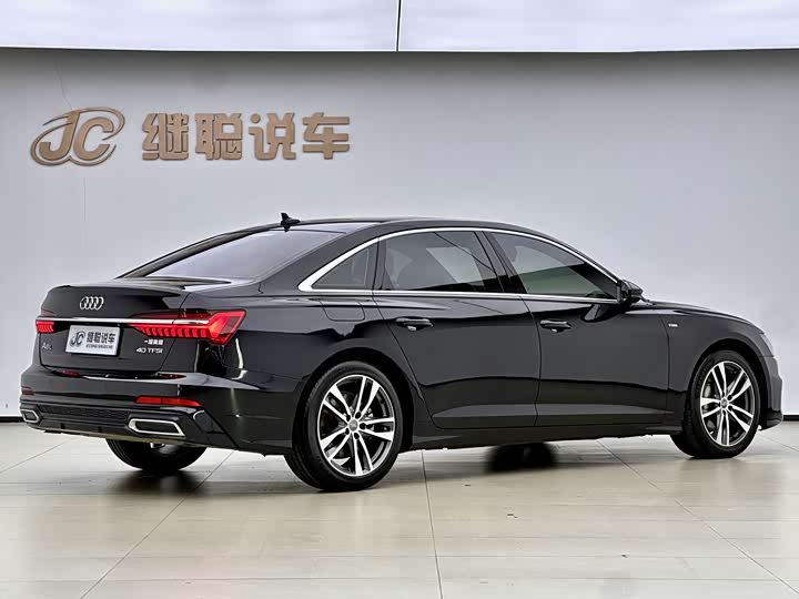 Photo 9 - Audi A6L