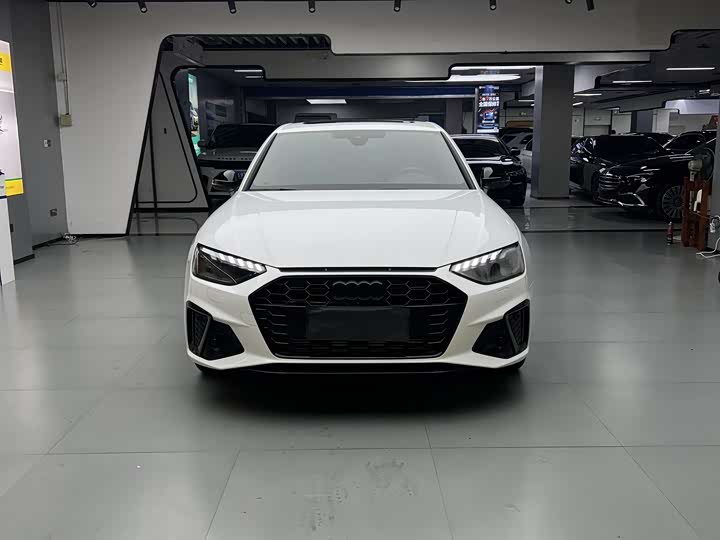 2025 Audi A4L