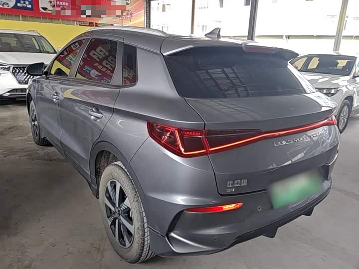 2023 BYD E2