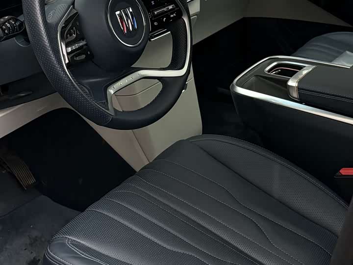 Фото 2 - Buick GL8 Century