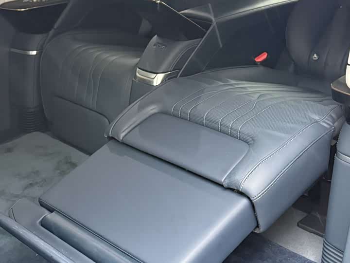 Фото 4 - Buick GL8 Century