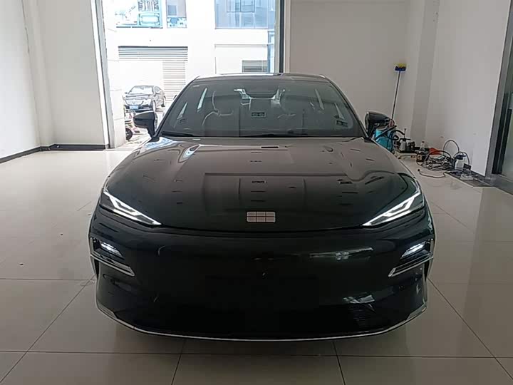 Photo 3 - Geely Galaxy Starshine 8 EM-i