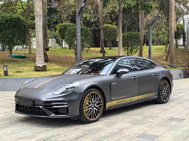 Porsche Panamera Hybrid 2023 2023款 Panamera Turbo S E-Hybrid 行政加长版 4.0T
