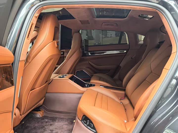 Porsche Panamera Hybrid 2023 2023款 Panamera Turbo S E-Hybrid 行政加长版 4.0T