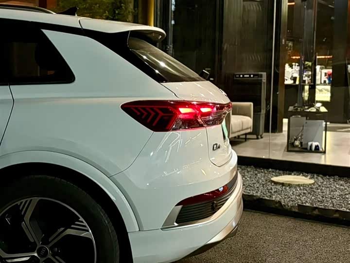 Audi Q4 e-tron 2023 2023款 50 e-tron quattro 创境版