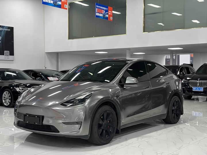 Photo 1 - Tesla Model Y