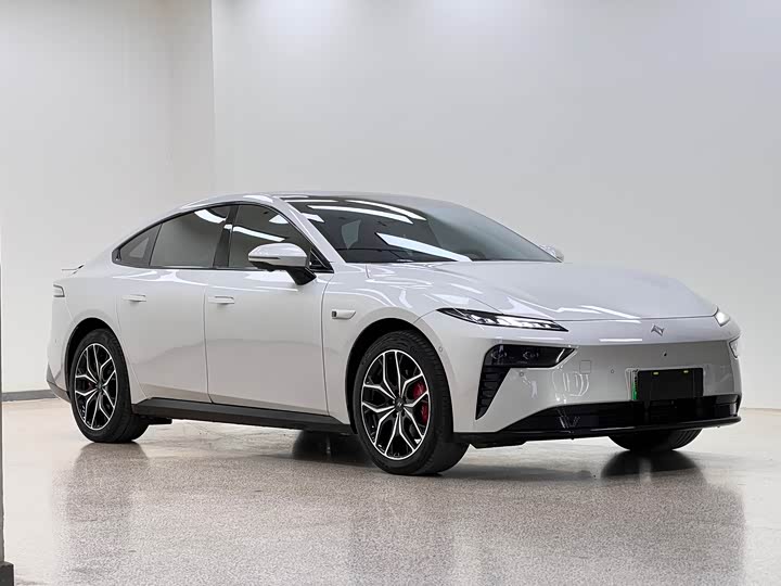 Dongfeng Yipai eπ 007 2025 2025款 纯电 565四驱Max领航版