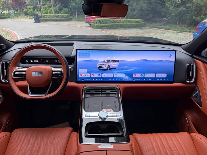 Geely Galaxy M9 2025 2025款 210km 四驱领航版