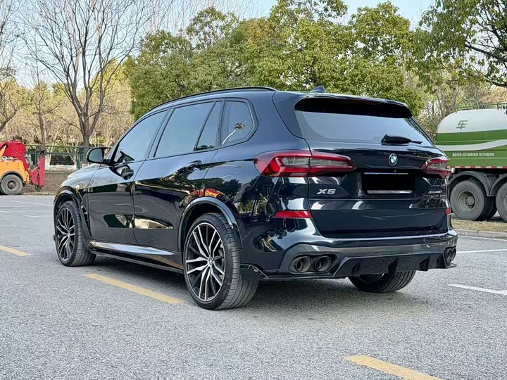 Фото 9 - BMW X5