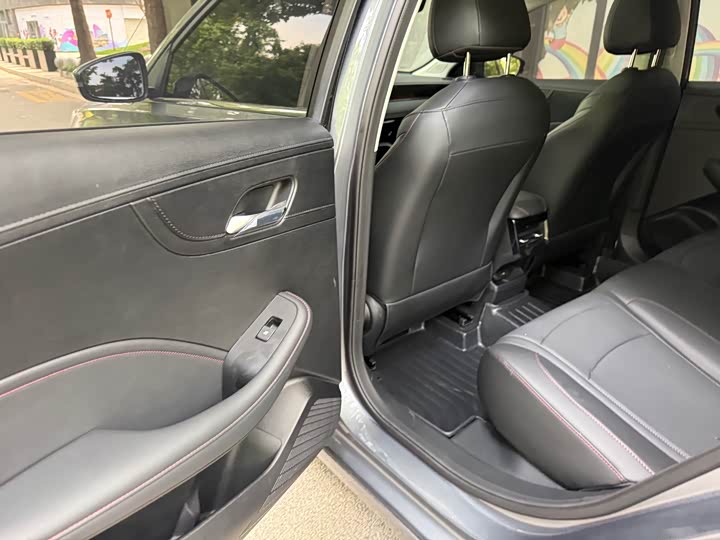 Photo 7 - Roewe i5
