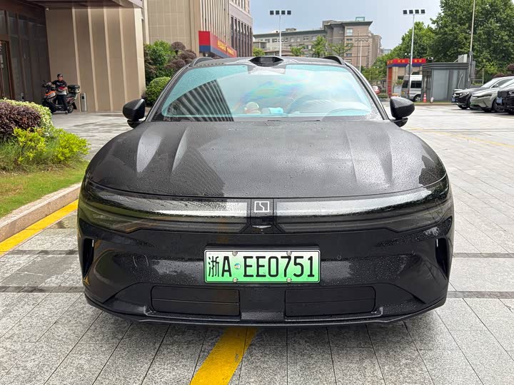 Zeekr 007 GT 2025 2025款 后驱智驾版 75kWh