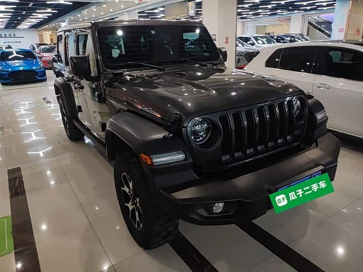 Jeep Wrangler 2021 2021款 2.0T 罗宾汉四门版