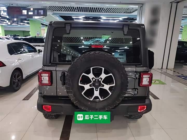 Jeep Wrangler 2021 2021款 2.0T 罗宾汉四门版