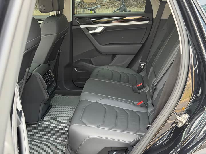 Volkswagen Touareg 2022 2022款 2.0TSI 领航特别版