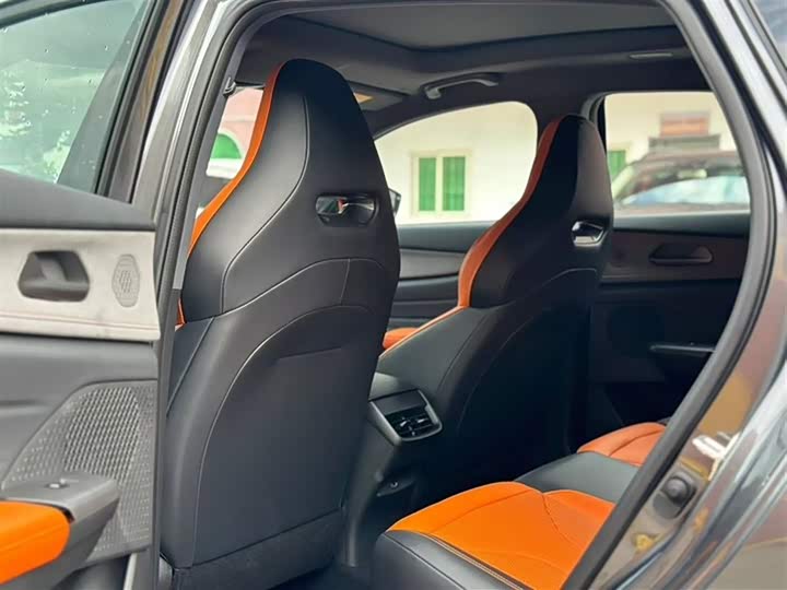 Changan UNI-V 2025 2025款 第三代 1.5T 500Bar尊贵型