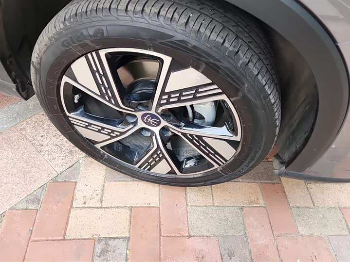 BYD Song Pro Hybrid 2025 2025款 第二代 智驾版 DM-i 75KM领先型