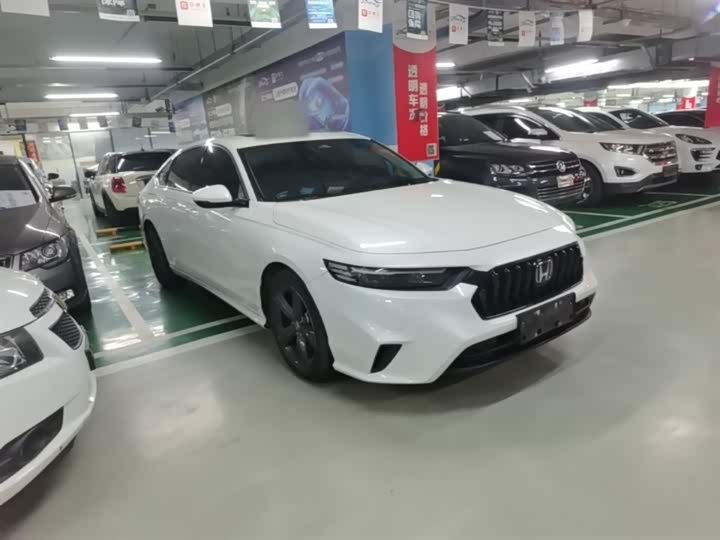 Zdjęcie 4 - Honda Inspire