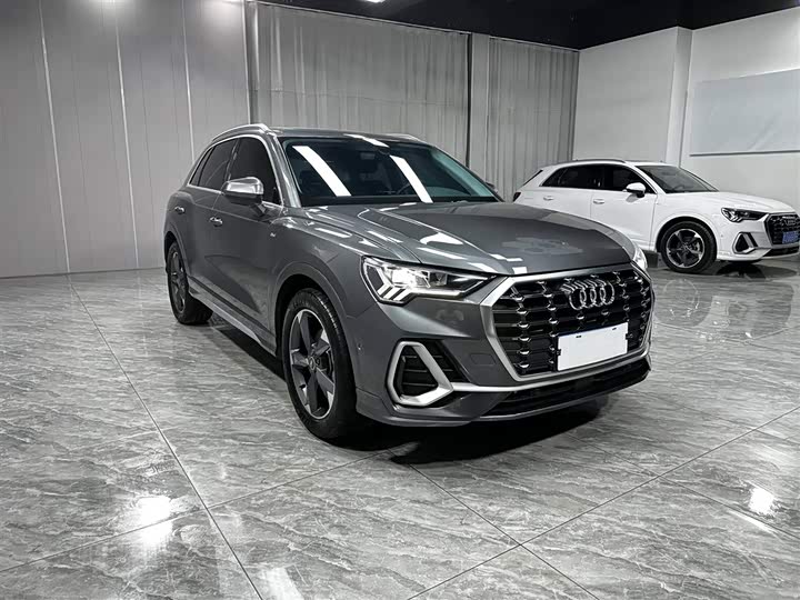 Фото 3 - Audi Q3