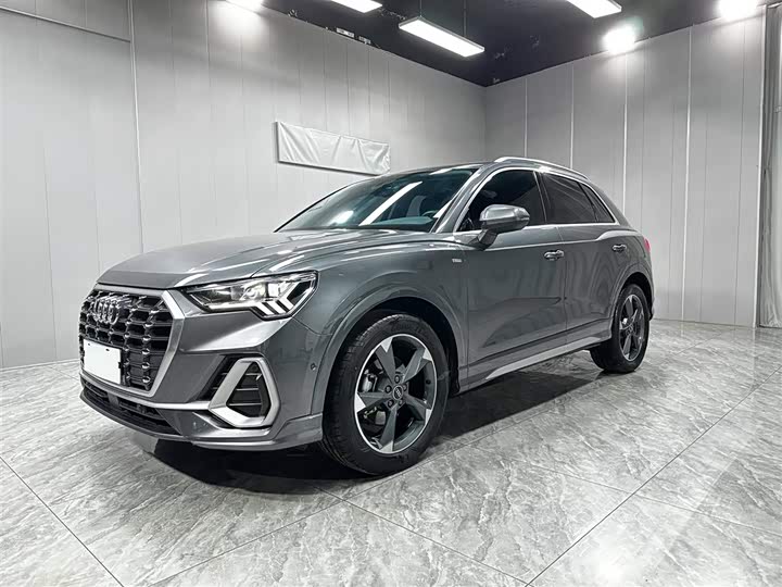 Фото 9 - Audi Q3