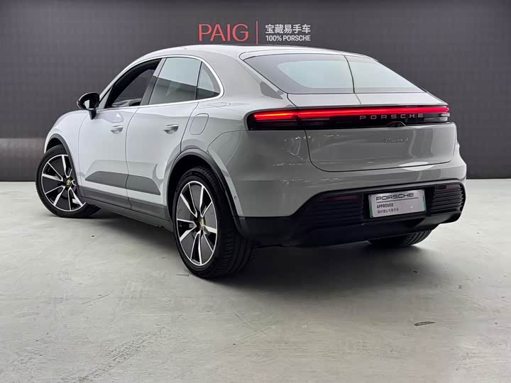 2024 Porsche Macan EV