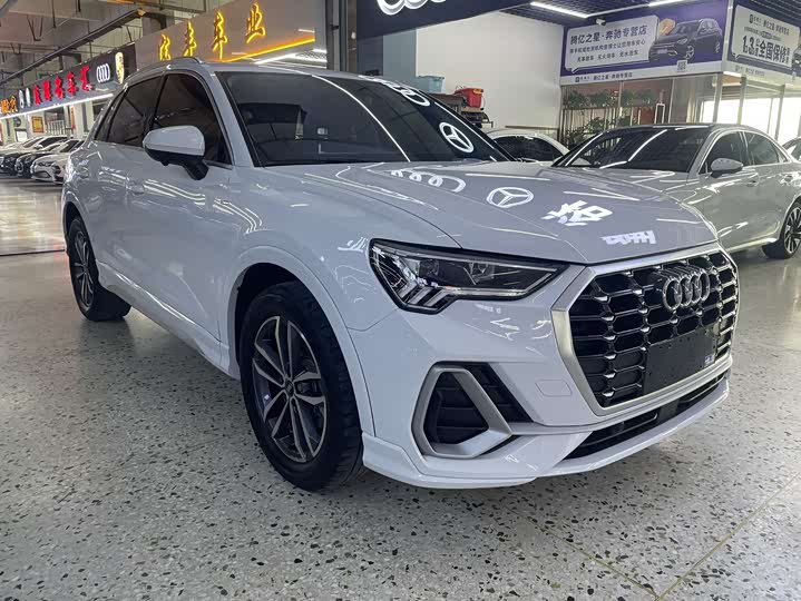 Zdjęcie 3 - Audi Q3