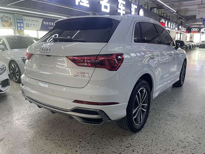 Zdjęcie 6 - Audi Q3