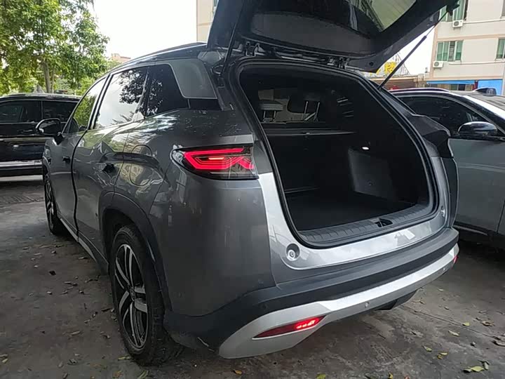 BYD Song L DM-i Hybrid 2025 2025款 智驾版 112km 领先型