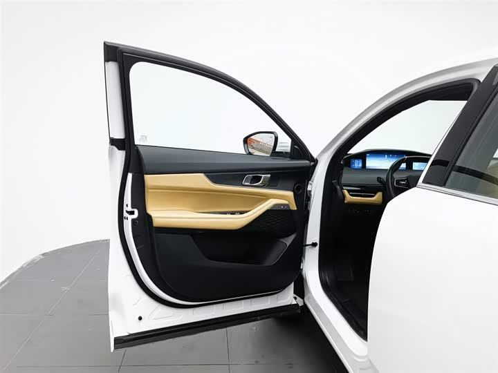 Zdjęcie 8 - Changan UNI-K