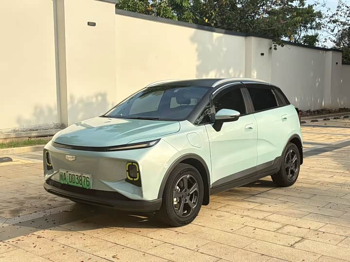 صورة 1 - Geely Geometry E Firefly
