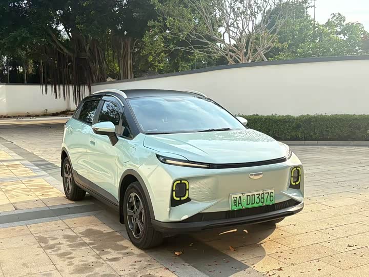 صورة 3 - Geely Geometry E Firefly