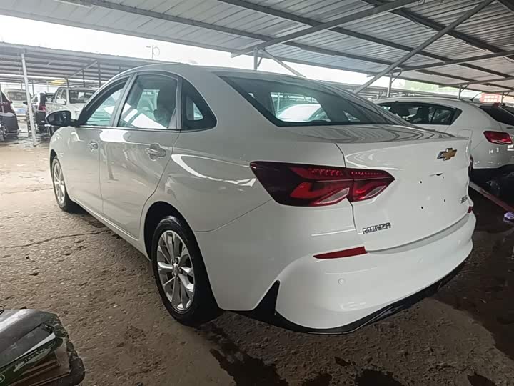 Chevrolet Monza 2023 2023款 1.5L 双离合乐享版