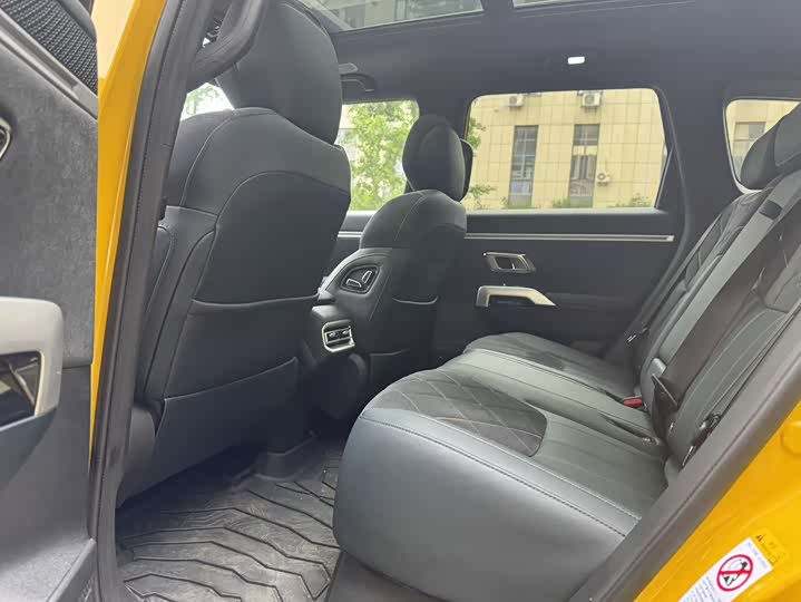 صورة 9 - Changan Deepal G318