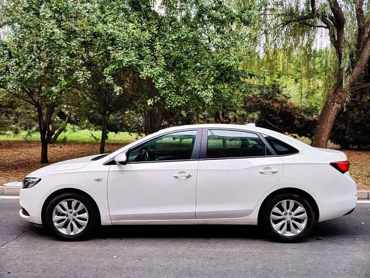 Photo 5 - Buick Excelle GT