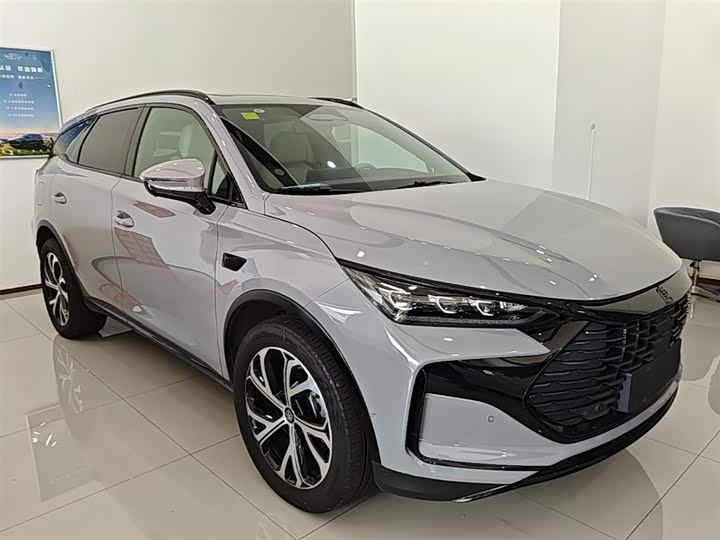 2025 BYD Tang Hybrid/EV
