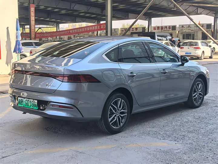 BYD Qin Plus 2021 2021款 DM-i 120KM 尊贵型