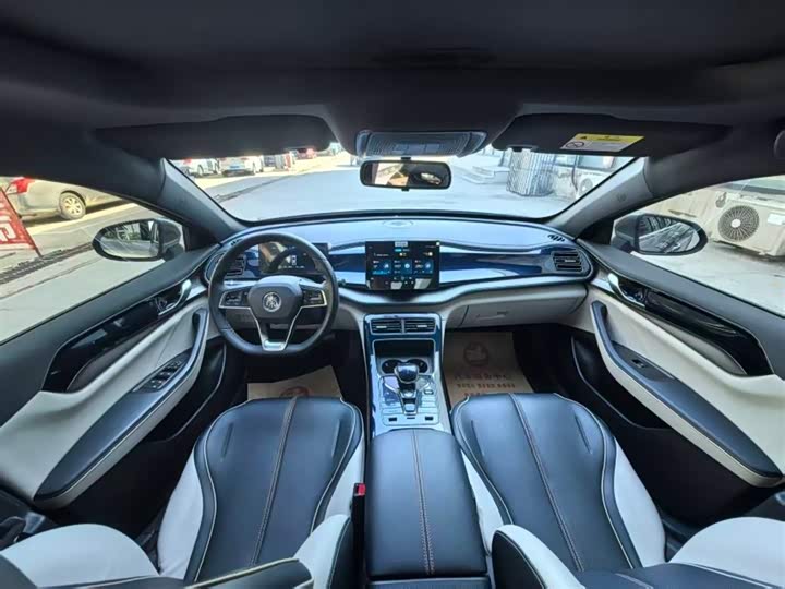 BYD Qin Plus 2021 2021款 DM-i 120KM 尊贵型