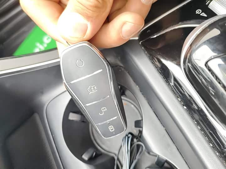 Фото 9 - BYD Qin Plus