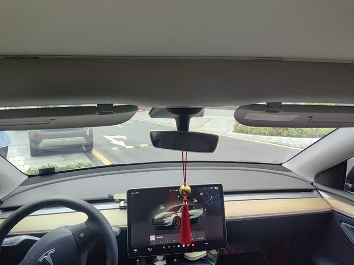 Фото 9 - Tesla Model Y