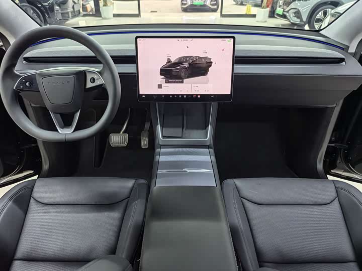 Zdjęcie 7 - Tesla Model Y